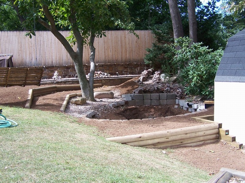 pond025